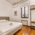 Apartment Casa Ghetto 13 *